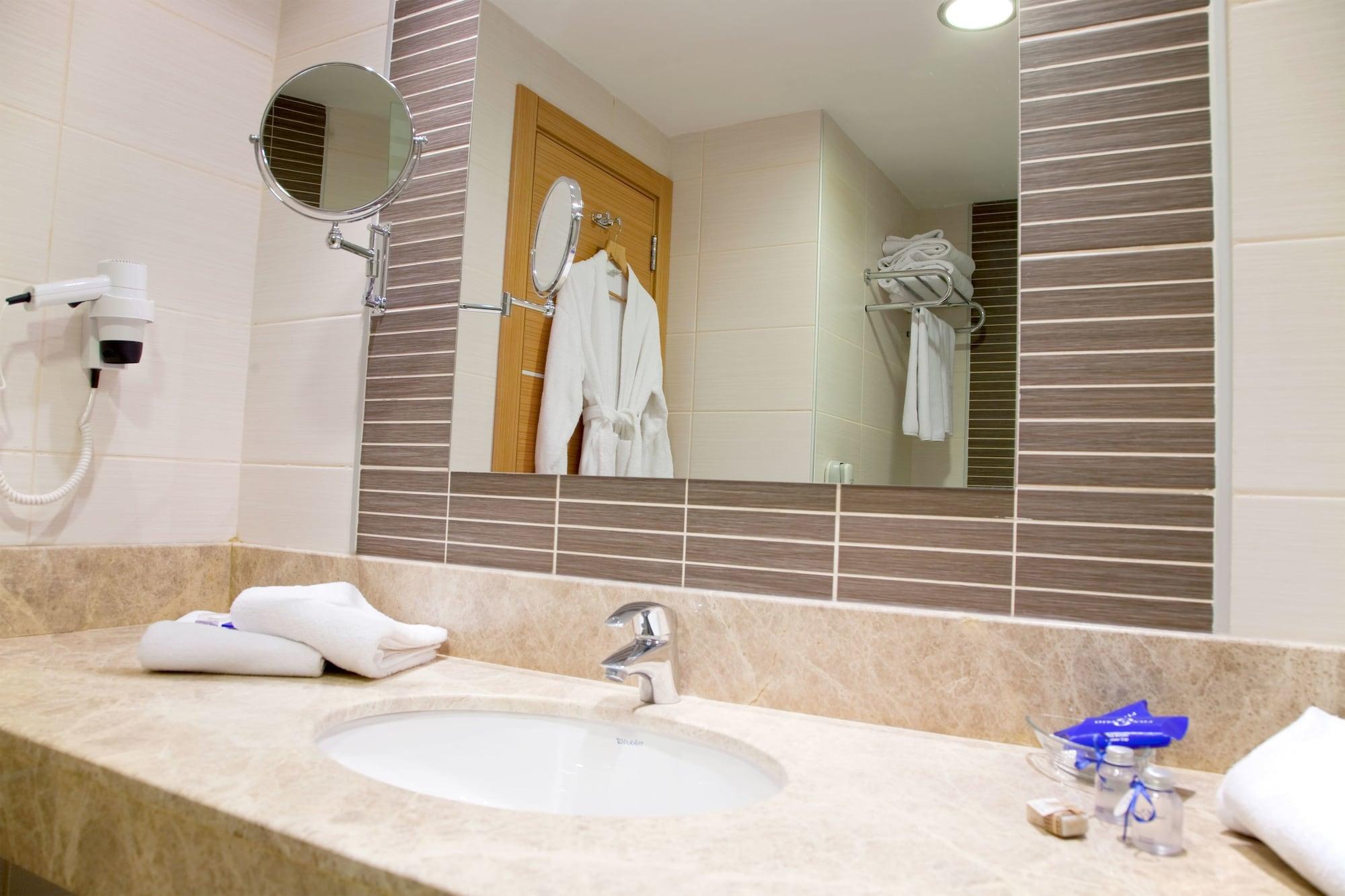 Hotel Tunali Ankara Bagian luar foto