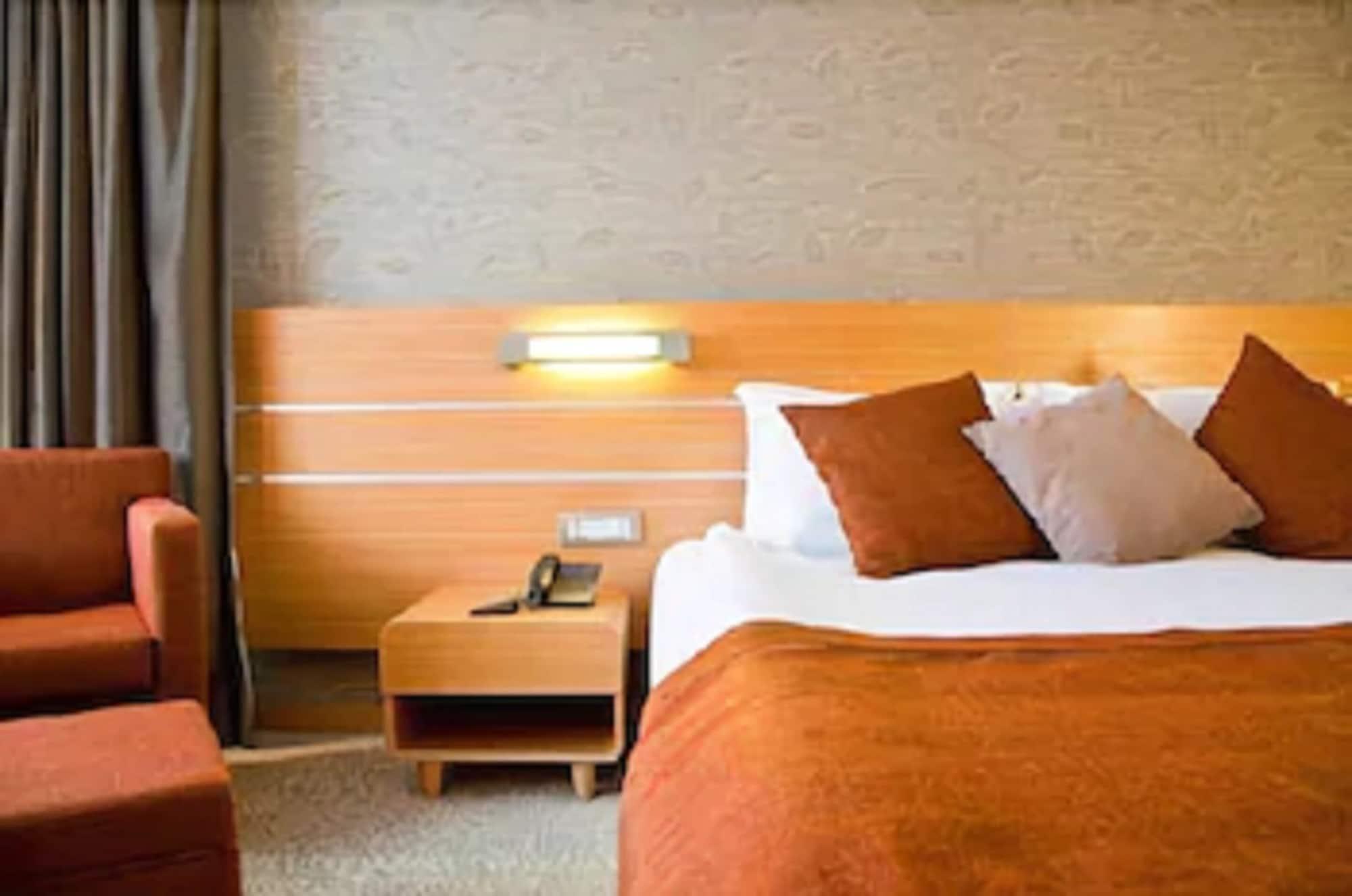 Hotel Tunali Ankara Bagian luar foto